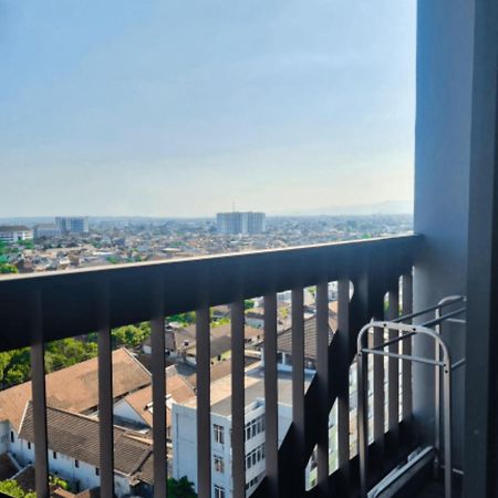 Apartemen Uttara The Icon 요그야카르타 외부 사진