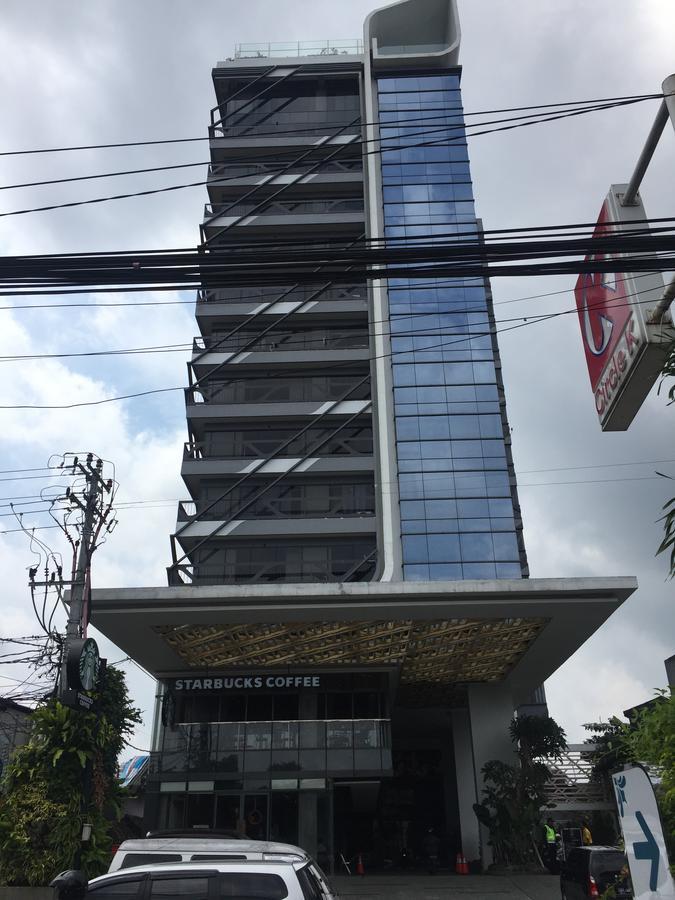 Apartemen Uttara The Icon 요그야카르타 외부 사진